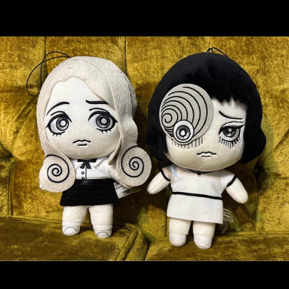 Junji Ito Uzumaki Plush Set – Kirie & Azami (Licensed, 8”)